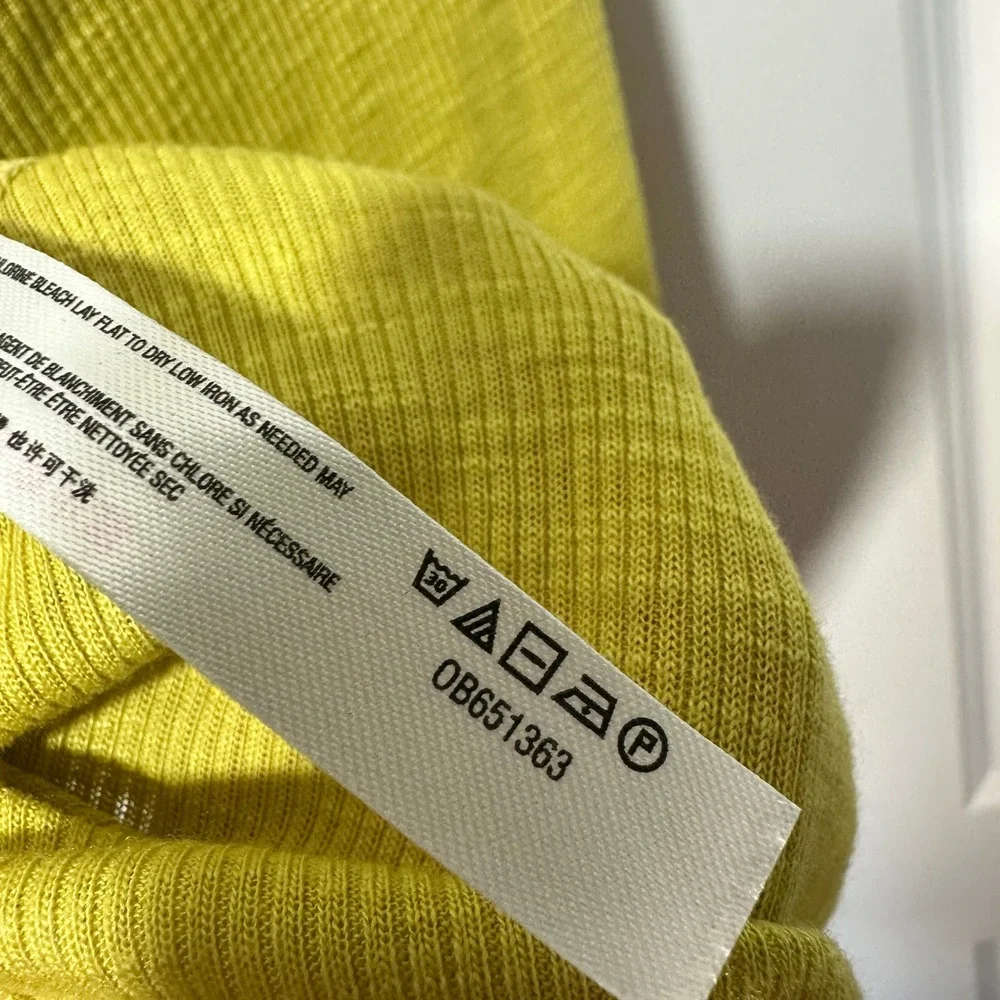 Free People Dani Tank Top Medium Yellow Ribbed V-Neck Flowy Cami Chartreuse